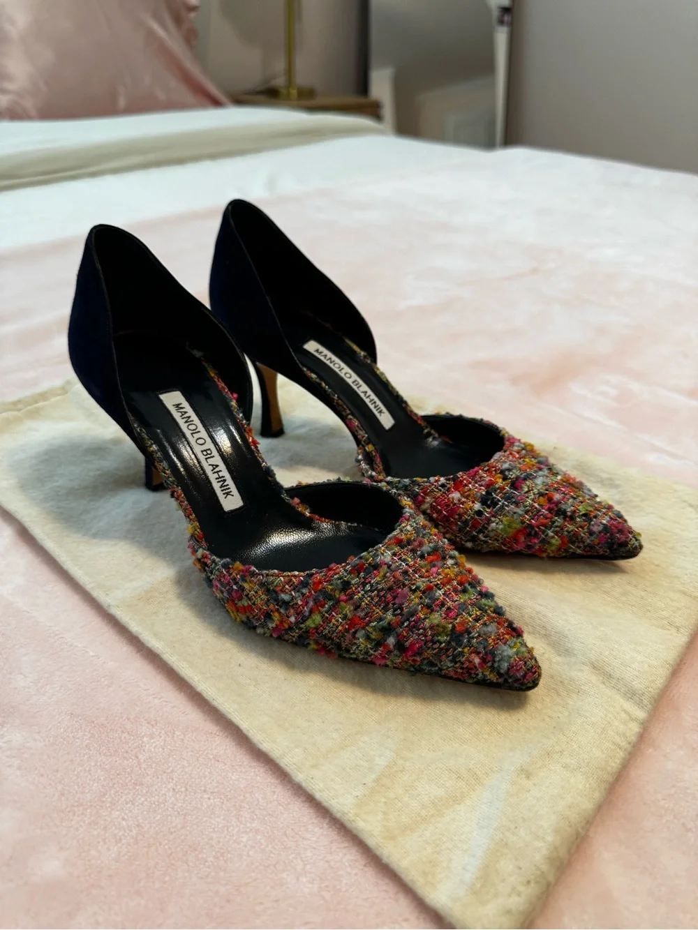 Manolo Blahnik Multicolor Tweed D'Orsay Pumps - Multicolor/Navy